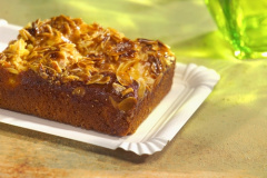 250 Teller, Pappe -pure- eckig 11 cm x 17,5 cm weiss